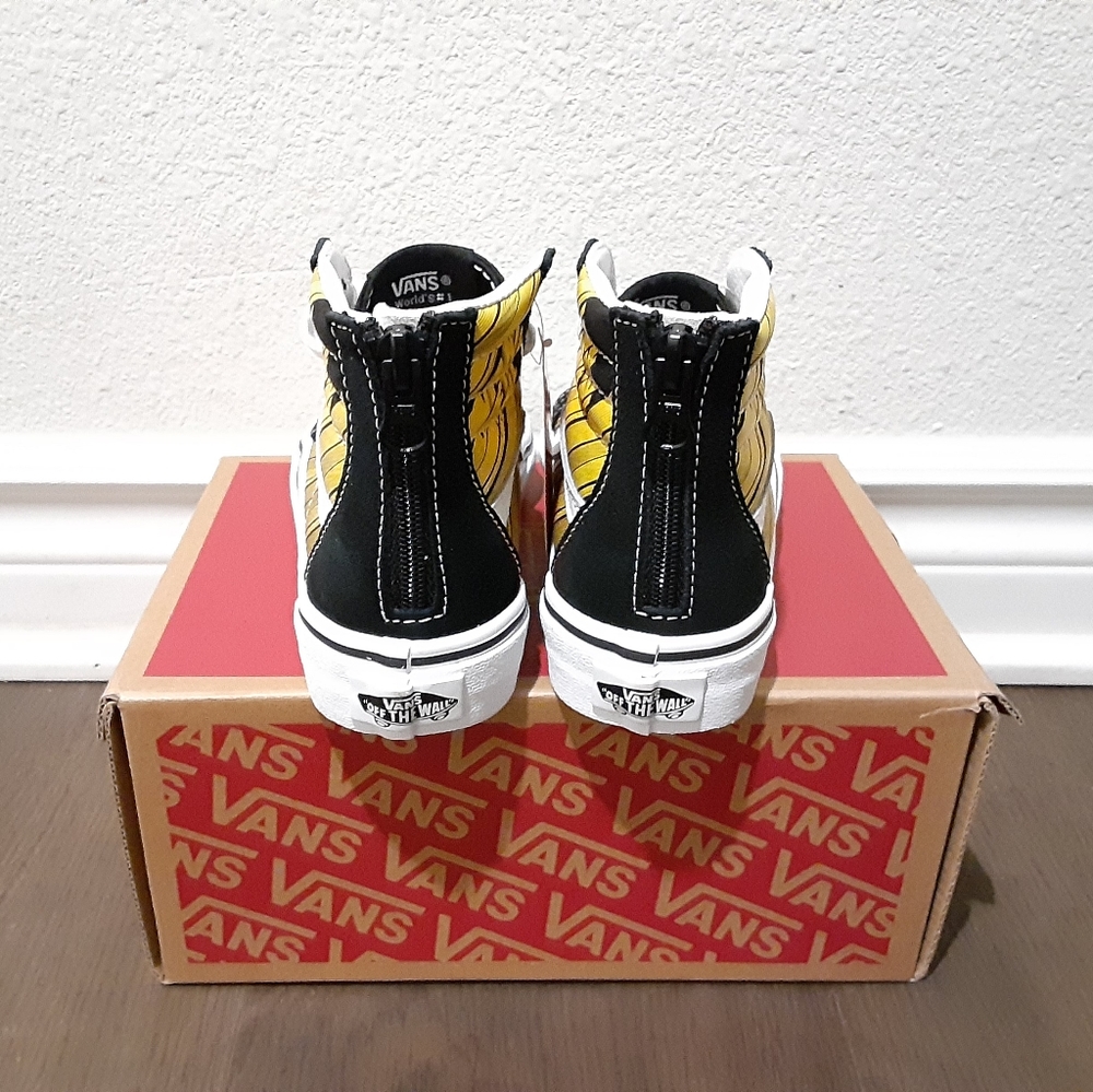 Vans - Picture 4 of 4